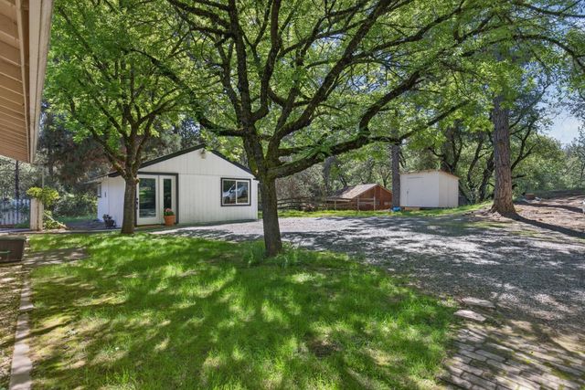 4617 Ringold Rd, Diamond Springs, CA 95619