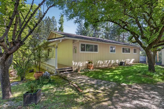 4617 Ringold Rd, Diamond Springs, CA 95619
