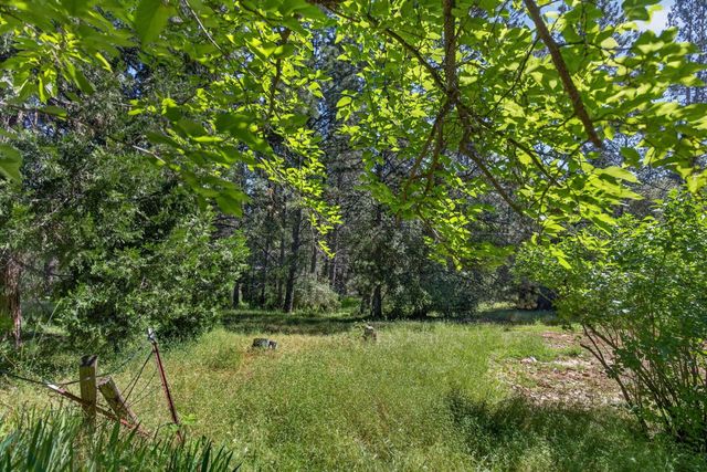 4617 Ringold Rd, Diamond Springs, CA 95619