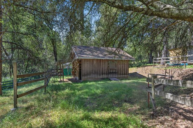 4617 Ringold Rd, Diamond Springs, CA 95619