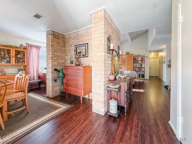 3306 Hunterwood Drive, Missouri City, TX 77459