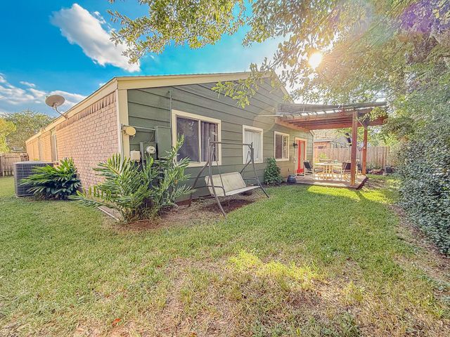 3306 Hunterwood Drive, Missouri City, TX 77459