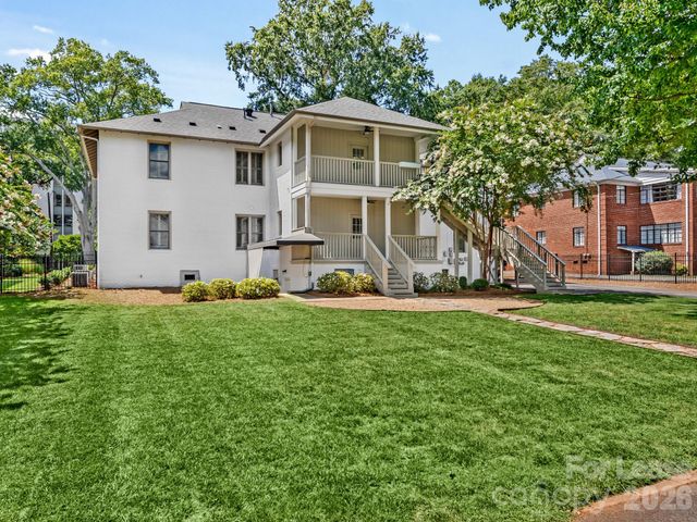 2243 Selwyn Avenue 103, Charlotte, NC 28207
