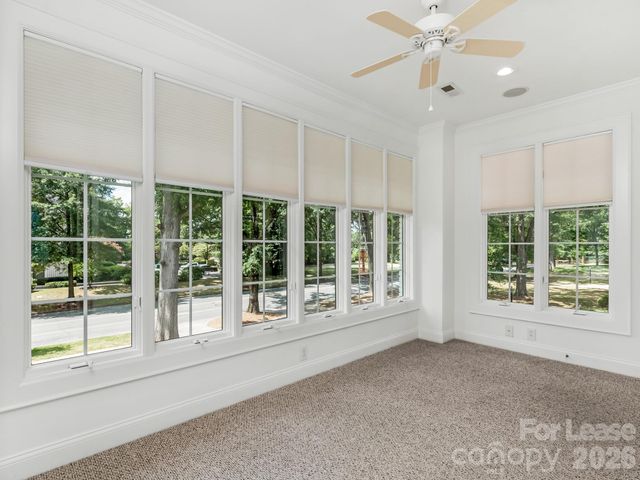 2243 Selwyn Avenue 103, Charlotte, NC 28207
