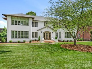 2243 Selwyn Avenue 103, Charlotte, NC 28207