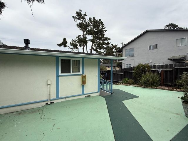 851 Lyndon Street, Monterey, CA 93940