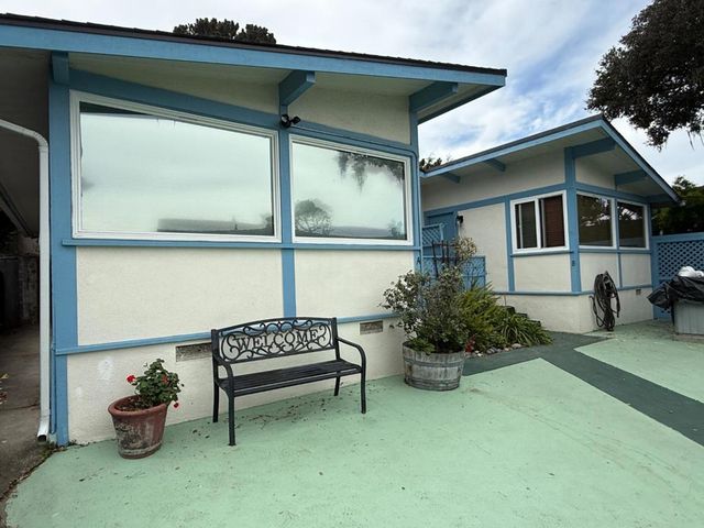 851 Lyndon Street, Monterey, CA 93940