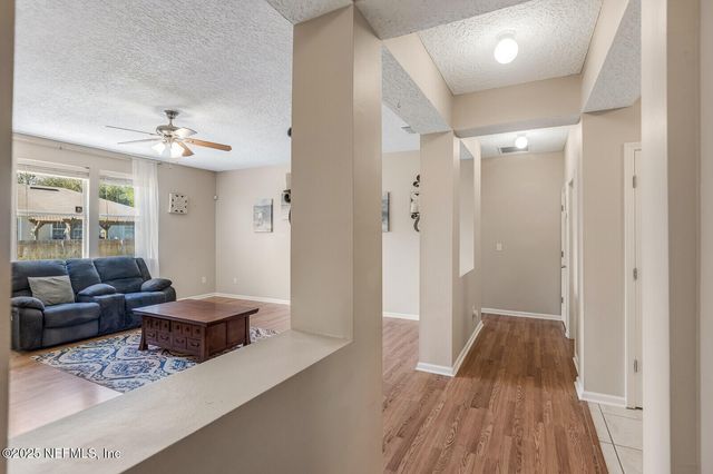 76073 LONG POND Loop, Yulee, FL 32097