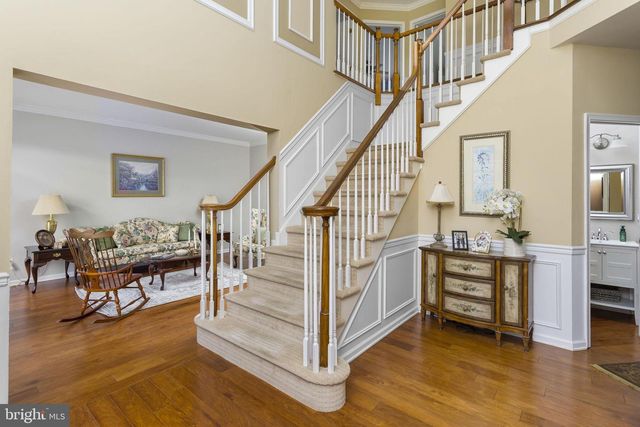 17 BROOKSHIRE DR, Robbinsville, NJ 08691