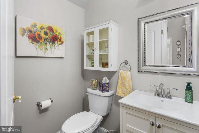 17 BROOKSHIRE DR, Robbinsville, NJ 08691