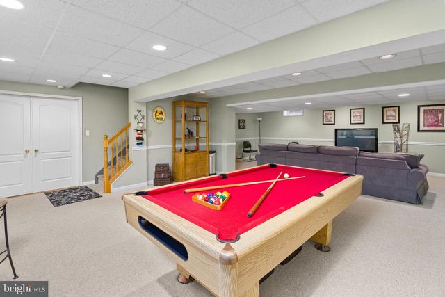 17 BROOKSHIRE DR, Robbinsville, NJ 08691