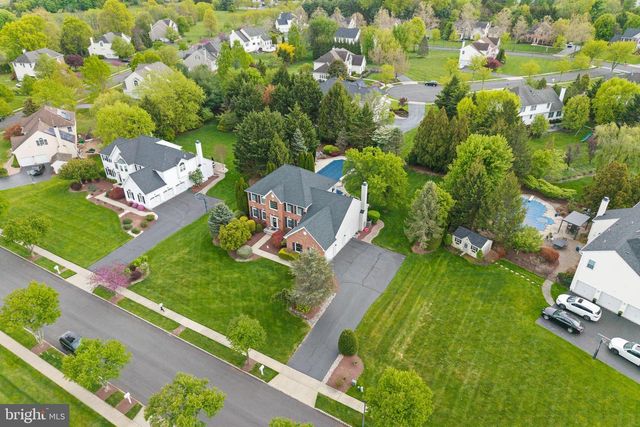 17 BROOKSHIRE DR, Robbinsville, NJ 08691