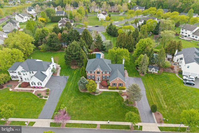 17 BROOKSHIRE DR, Robbinsville, NJ 08691