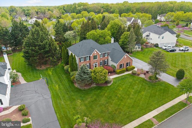 17 BROOKSHIRE DR, Robbinsville, NJ 08691