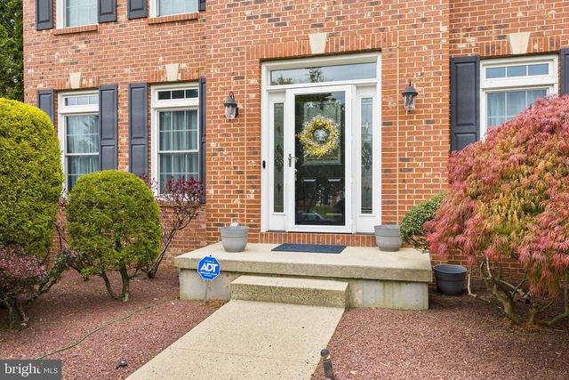 17 BROOKSHIRE DR, Robbinsville, NJ 08691