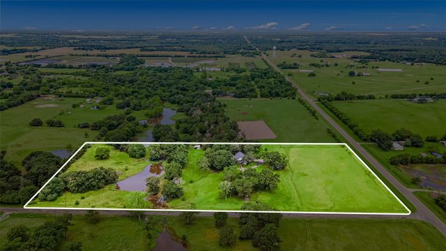 130 Vz County Road 3509, Edgewood, TX 75117