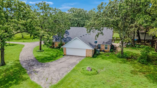 130 Vz County Road 3509, Edgewood, TX 75117
