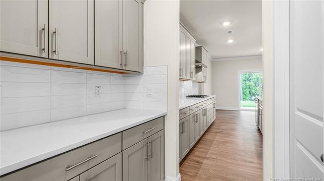 1124 Summer Daisy Circle, Aberdeen, NC 28315