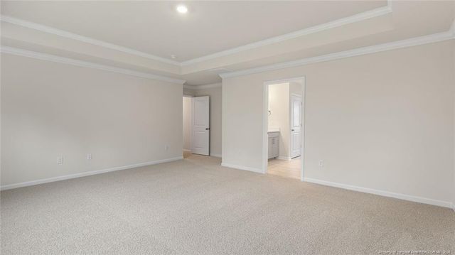 1124 Summer Daisy Circle, Aberdeen, NC 28315