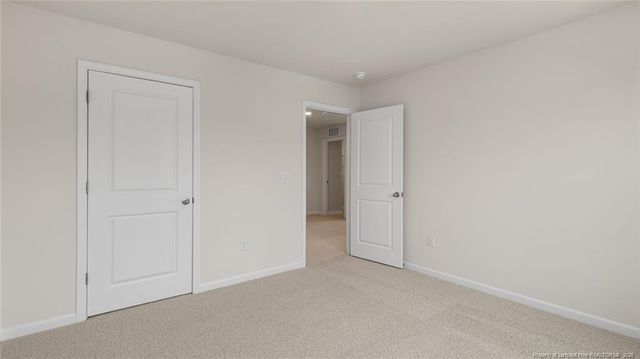 1124 Summer Daisy Circle, Aberdeen, NC 28315