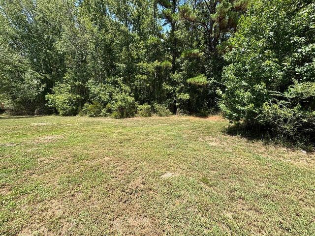 304 Katlyn Place, Cottageville, SC 29435