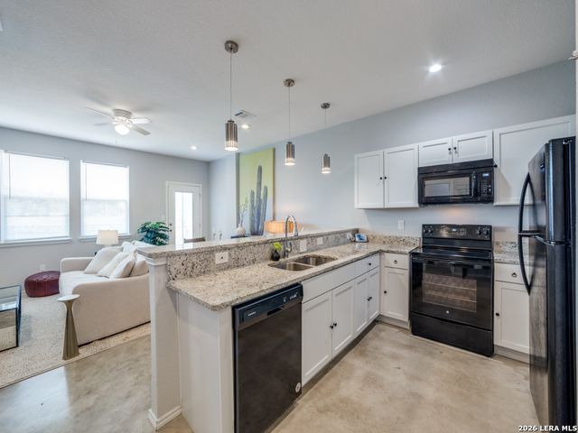 6934 CRESTWAY RD, San Antonio, TX 78239