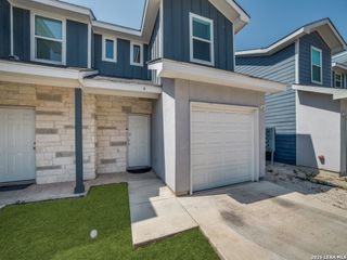 6934 CRESTWAY RD, San Antonio, TX 78239