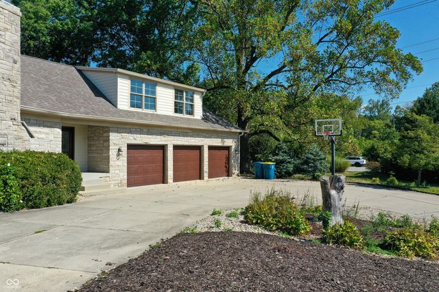 6502 Allisonville Road, Indianapolis, IN 46220