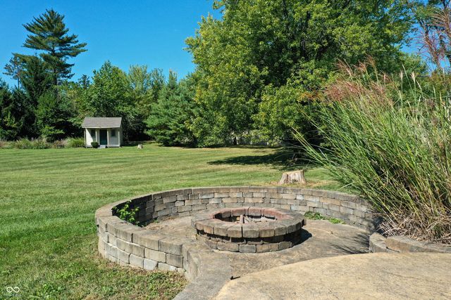 6502 Allisonville Road, Indianapolis, IN 46220