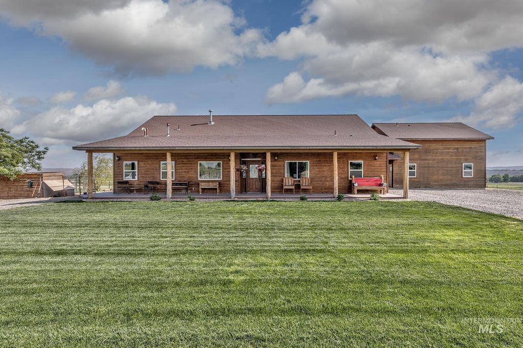 2175 Graham Blvd, Vale, OR 97918 photo 2