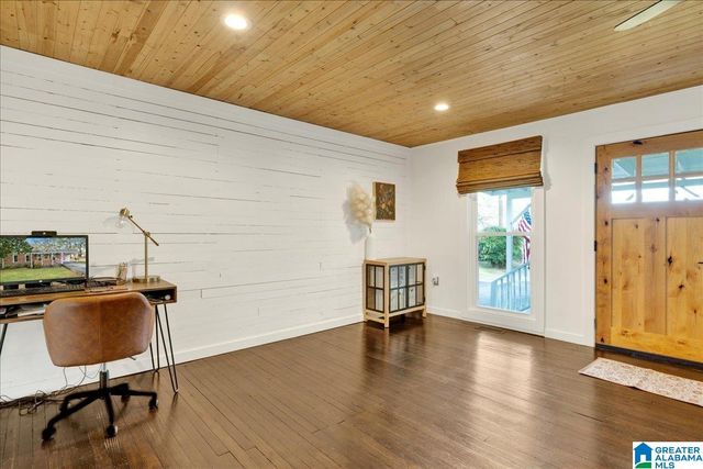 335 10TH STREET NW, Alabaster, AL 35007