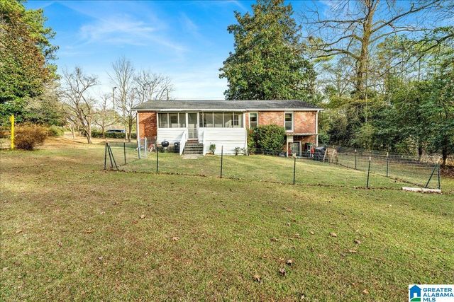 335 10TH STREET NW, Alabaster, AL 35007