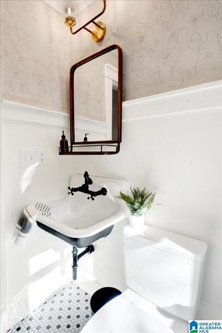 335 10TH STREET NW, Alabaster, AL 35007