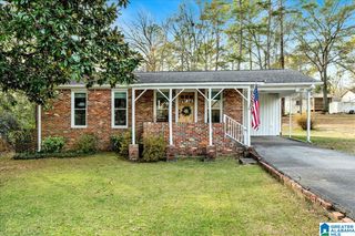 335 10TH STREET NW, Alabaster, AL 35007