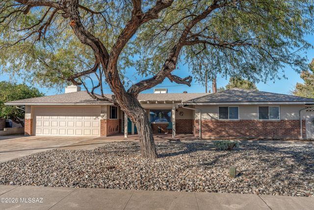 6404 E Calle Mercurio, Tucson, AZ 85710