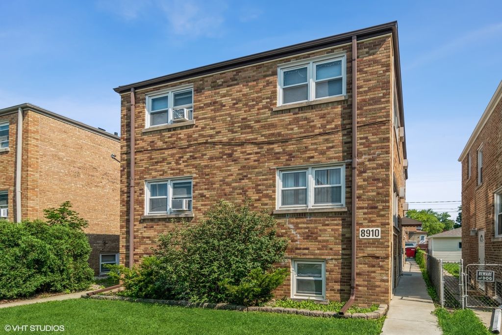 8910 Grand Avenue 1S, River Grove, IL 60171