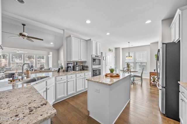 6515 Adelina Court SW, Ocean Isle Beach, NC 28469