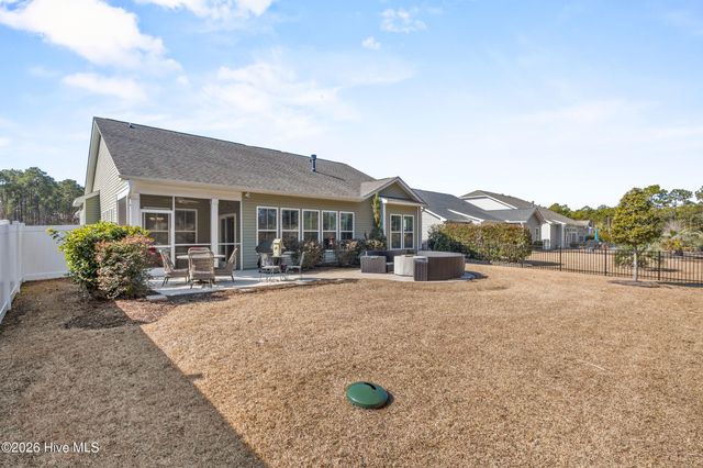 6515 Adelina Court SW, Ocean Isle Beach, NC 28469