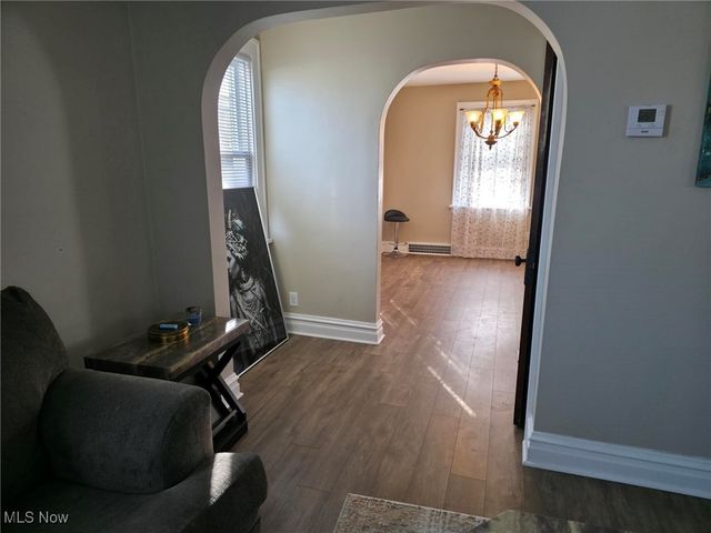 1425 Crescent Road SW, Canton, OH 44710