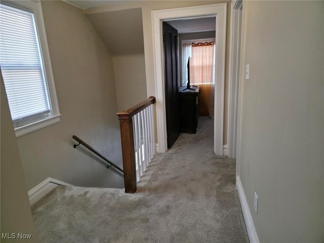 1425 Crescent Road SW, Canton, OH 44710