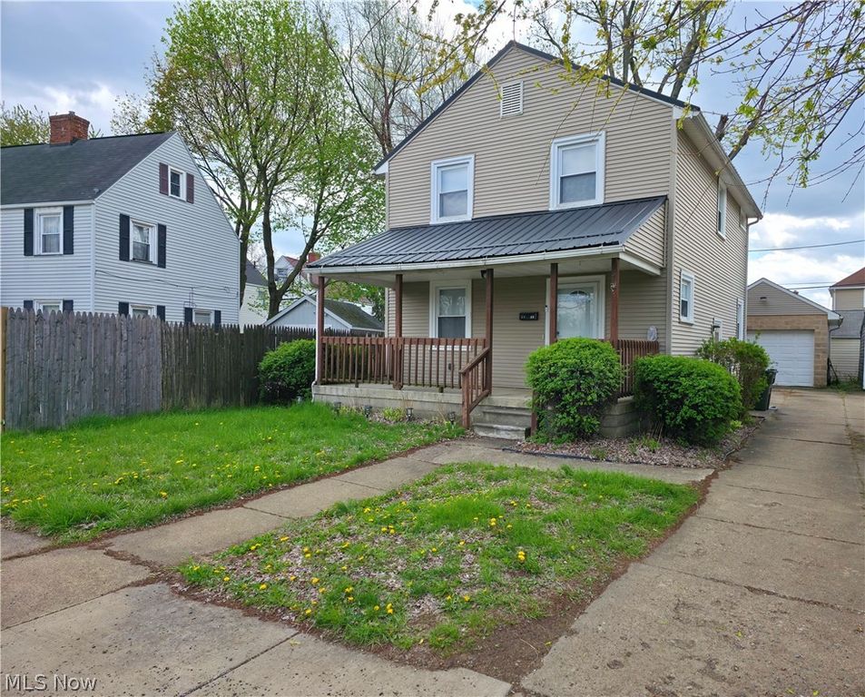 1425 Crescent Road SW, Canton, OH 44710