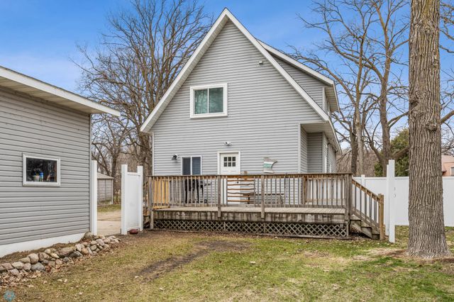 1137 Campbell Avenue, Detroit Lakes, MN 56501