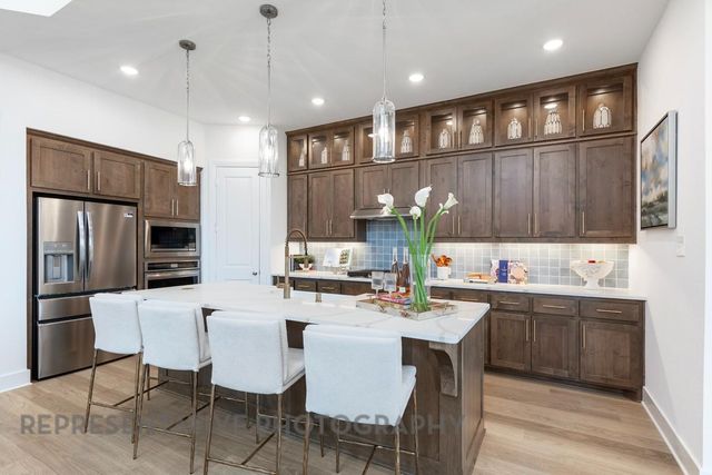 2112 Hereford Drive, Mansfield, TX 76063
