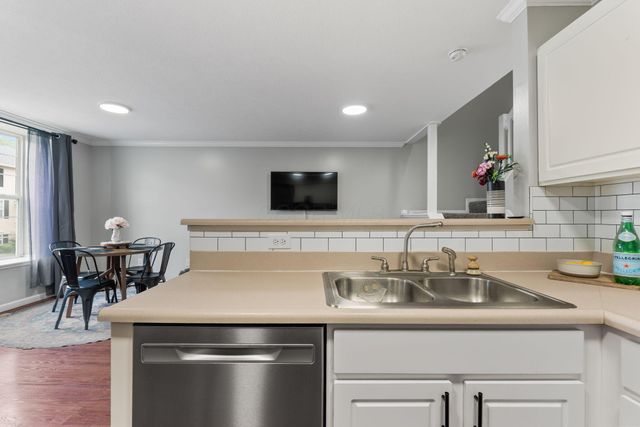 123 Preswicke Mill, Blacklick, OH 43004