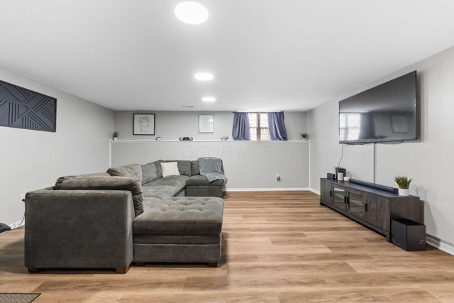 123 Preswicke Mill, Blacklick, OH 43004