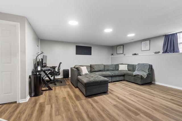 123 Preswicke Mill, Blacklick, OH 43004