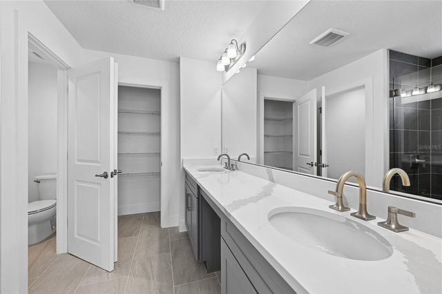 1582 RIDGEBACK DRIVE, Apopka, FL 32703