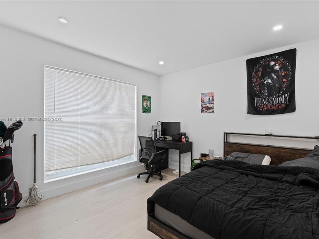 5265 SW 78th St, Miami, FL 33143