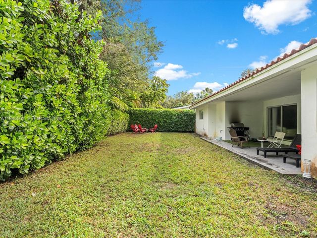 5265 SW 78th St, Miami, FL 33143