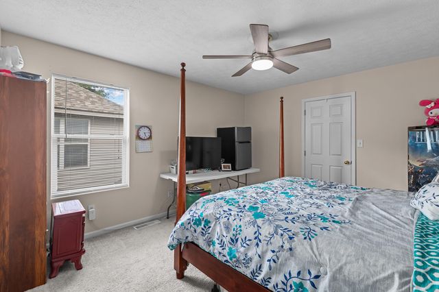 793 Rambling Creek Drive, Lexington, KY 40509